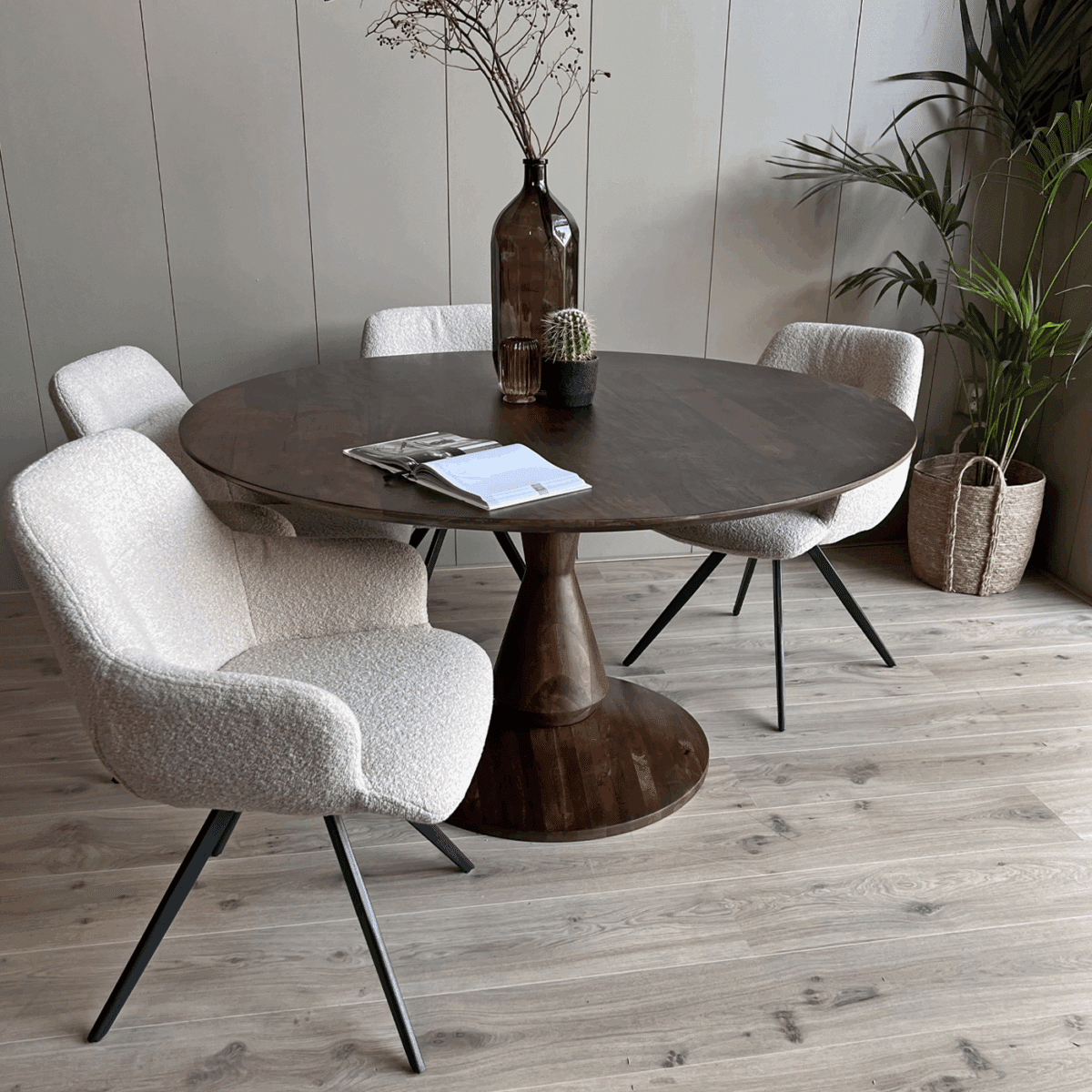 Eetkamertafel Mango Rond Walnoot 140cm - Afbeelding 4