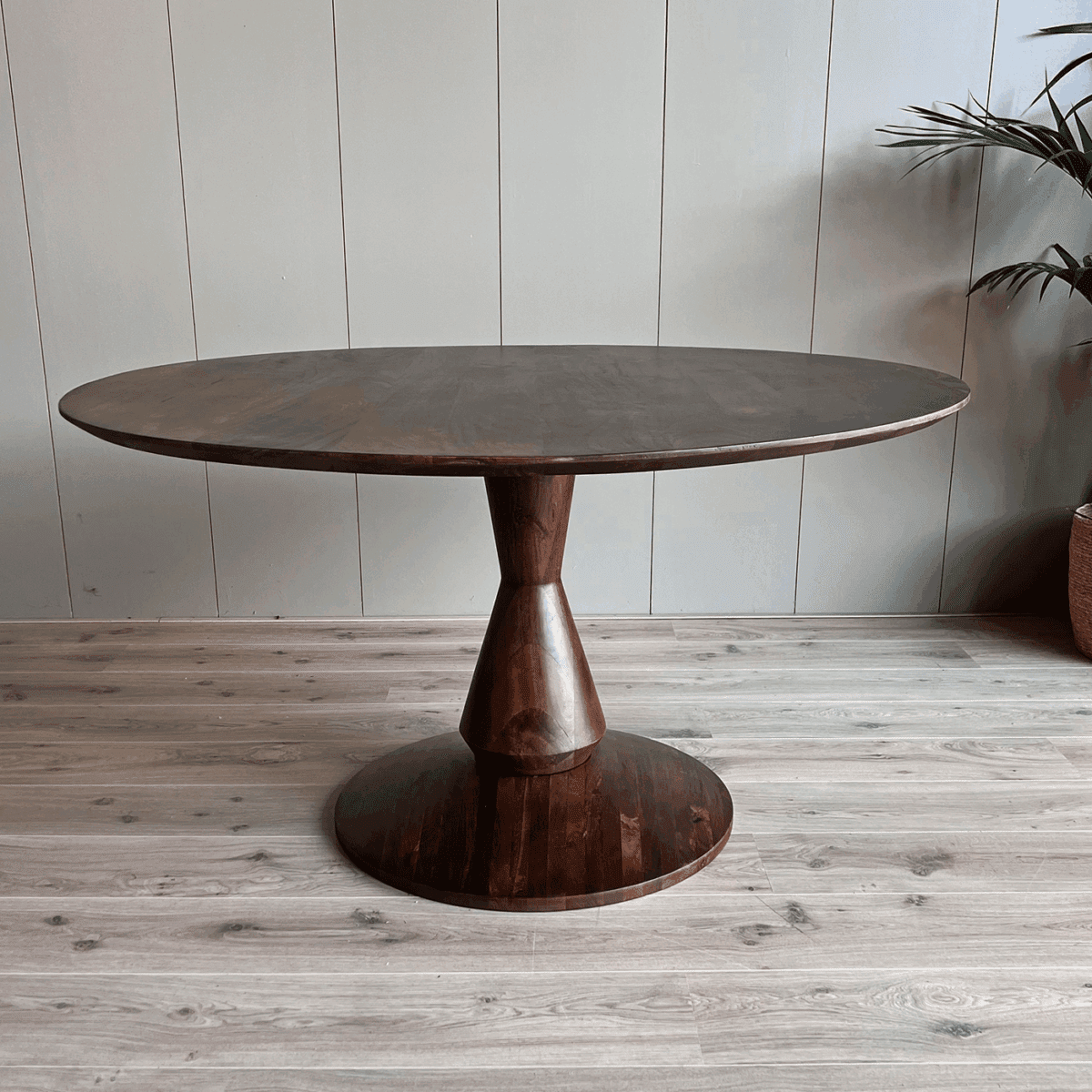 Eetkamertafel Mango Rond Walnoot 140cm - Afbeelding 2