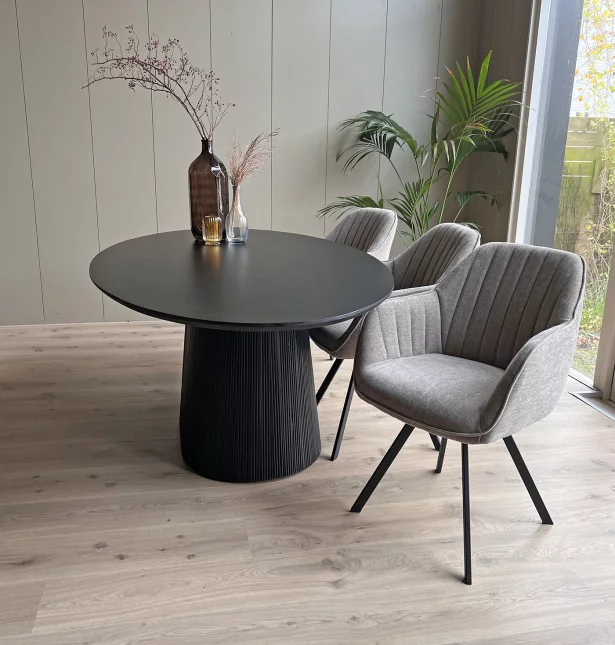 Boy onalar va uysizlar ishtirokidagi porno