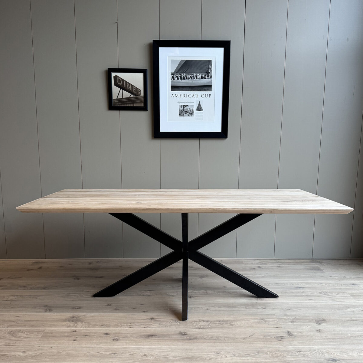 Table de salle à manger en chêne avec pieds tournants petite facette rectangle 200x110cm (angles droits) – Image 2