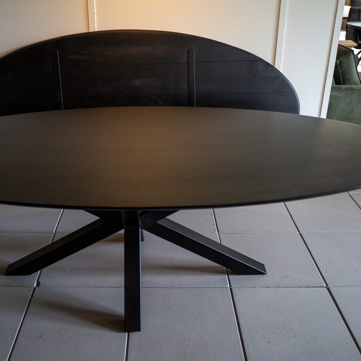 Eetkamertafel Rome Ovaal zwart met spinpoot 240 cm 2e kans - Afbeelding 3