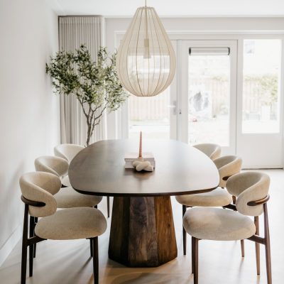 Eettafel-Hexagon-Deens-Ovaal-Bruin (1)